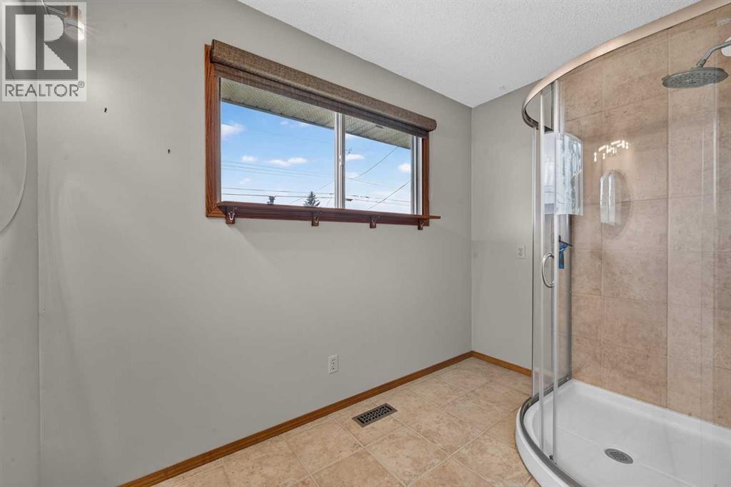 4639 Marbank Drive, Calgary, Alberta  T2A 3H9 - Photo 29 - A2331169