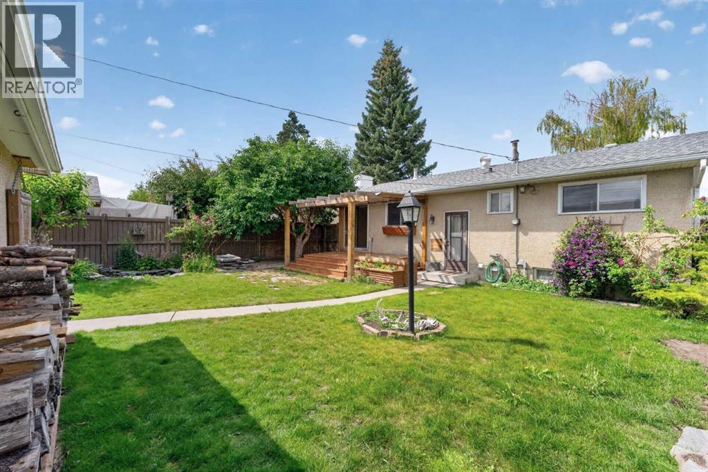 4639 Marbank Drive, Calgary, Alberta  T2A 3H9 - Photo 39 - A2331169