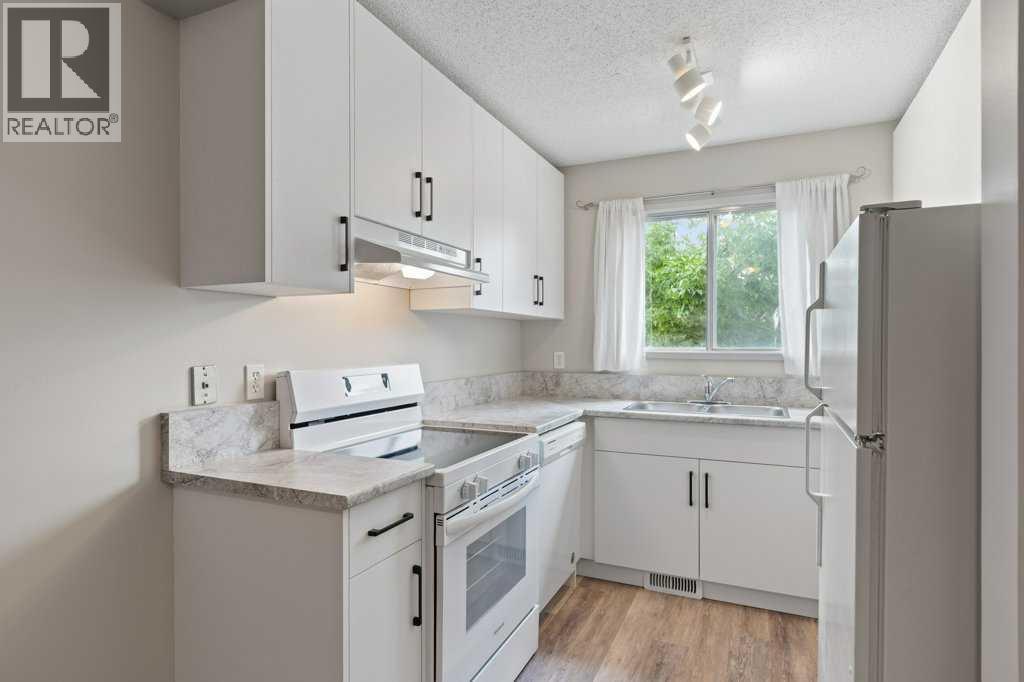 141, 7172 Coach Hill Road SW, Calgary, Alberta  T3H 1C8 - Photo 6 - A2331722
