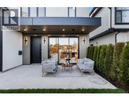 1 165 E 45TH AVENUE, Vancouver, British Columbia
