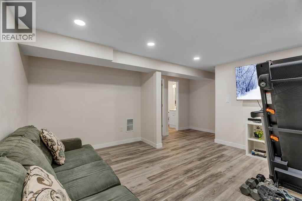 245 Auburn Crest Way SE, Calgary, Alberta  T3M 1T6 - Photo 33 - A2313811