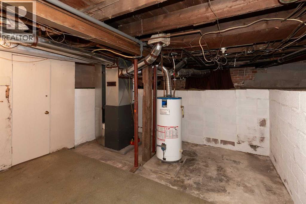 1238 7 Avenue S, Lethbridge, Alberta  T1J 1K8 - Photo 27 - A2330000