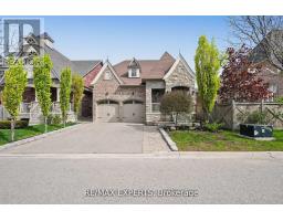4 SIM HILL CRESCENT, King, Ontario