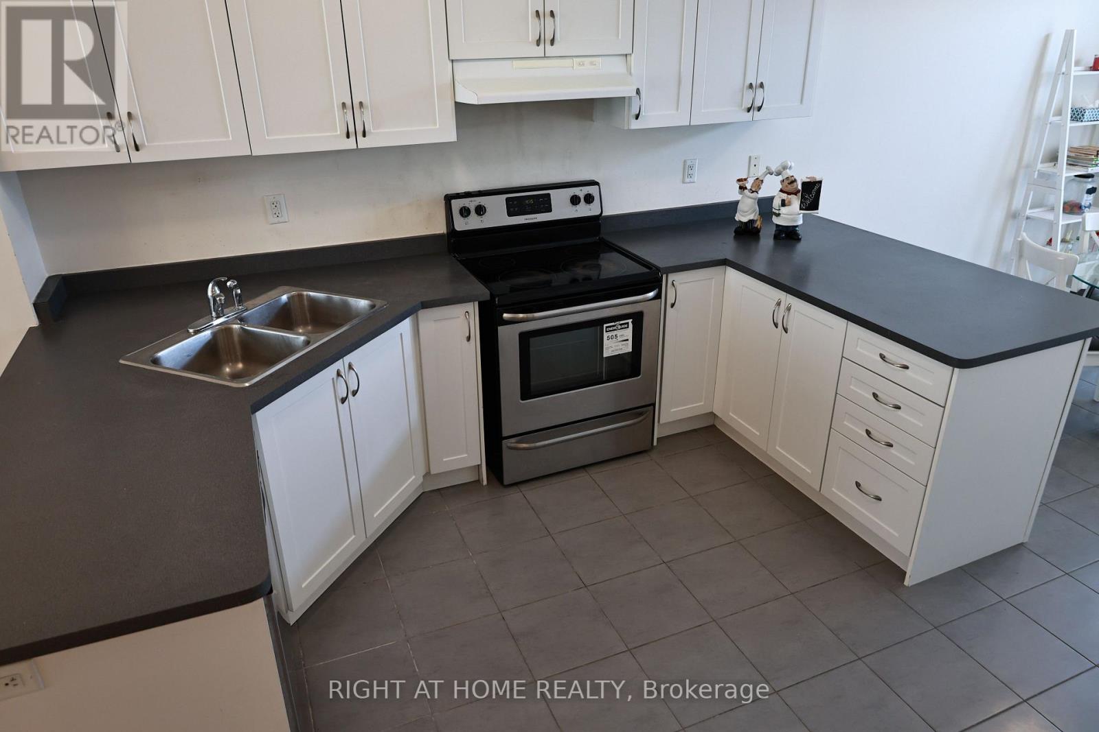 10971 Woodbine Avenue, Markham, Ontario  L6C 0X4 - Photo 10 - N13614600