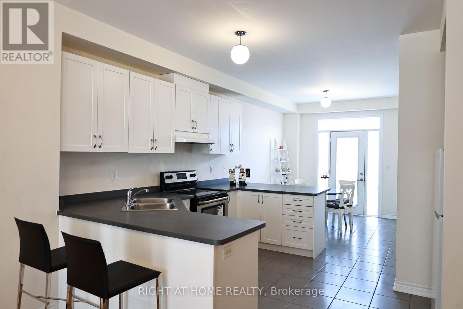 10971 Woodbine Avenue, Markham, Ontario  L6C 0X4 - Photo 9 - N13614600