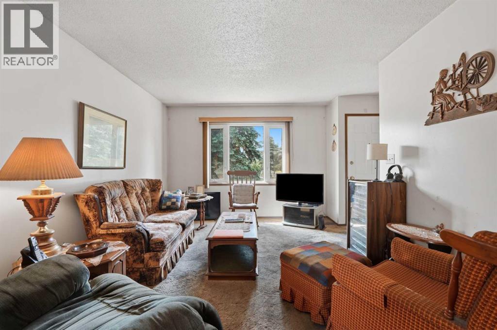 424 Acacia Drive SE, Airdrie, Alberta  T4B 1E9 - Photo 7 - A2331257