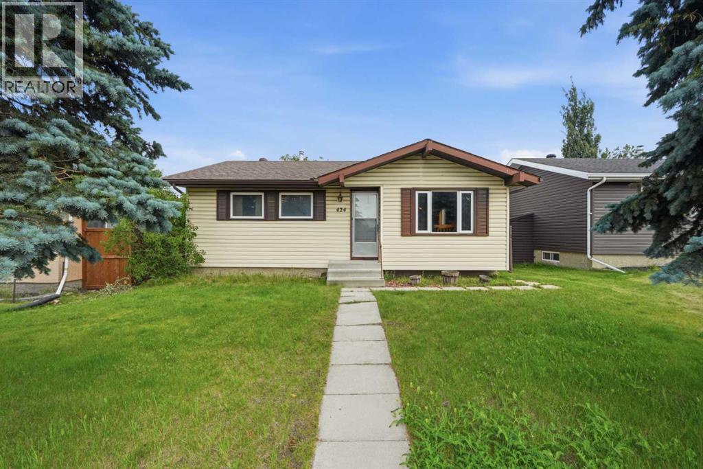 424 Acacia Drive SE, Airdrie, Alberta  T4B 1E9 - Photo 1 - A2331257