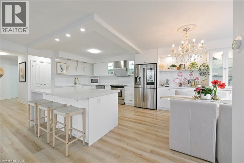 1 Palace Pier Court Unit# 2210, Etobicoke, Ontario  M8V 3W9 - Photo 4 - 40843912