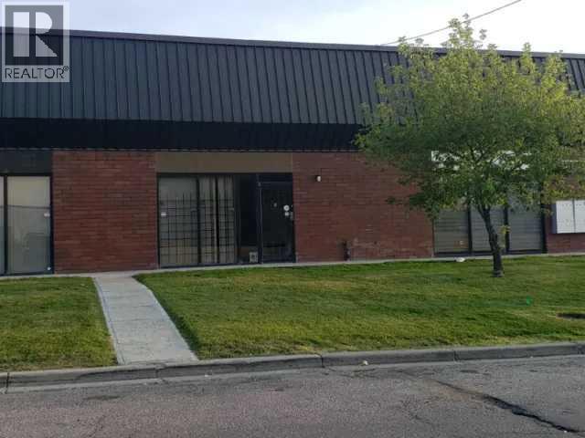 5, 2235 30 Avenue Ne, Calgary, Alberta  T2E 7C7 - Photo 1 - A2324498