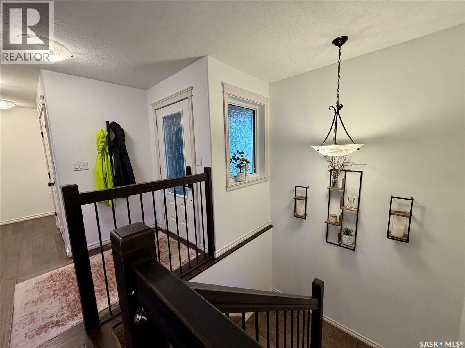 504 Wright Road, Moosomin, Saskatchewan  S0G 3N0 - Photo 2 - SK043932