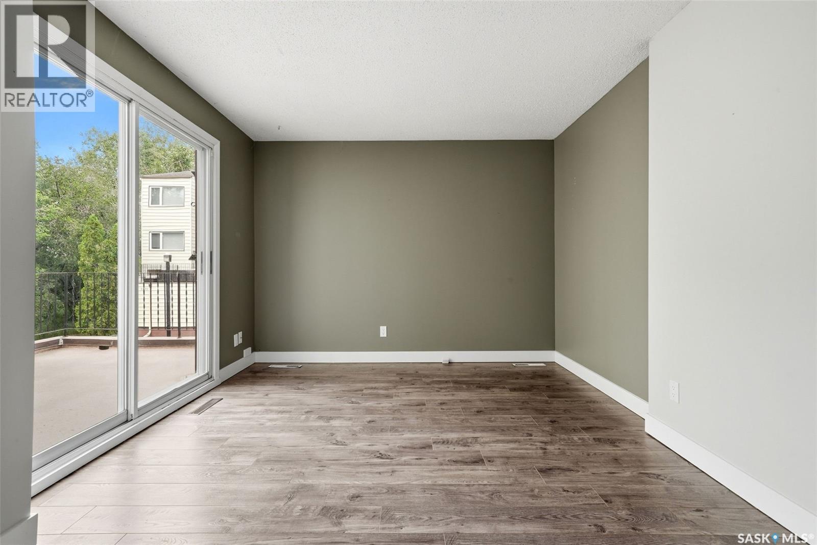 5136 10th Avenue, Regina, Saskatchewan  S4T 7P5 - Photo 6 - SK043914