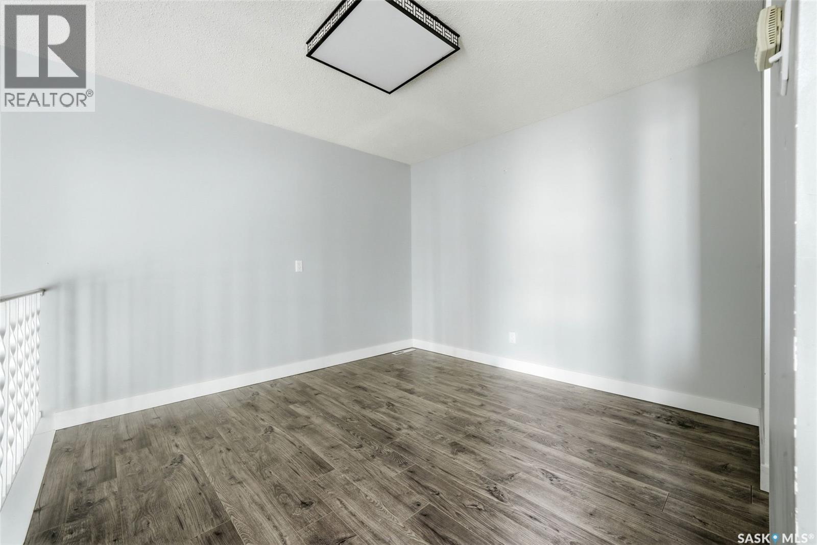 5136 10th Avenue, Regina, Saskatchewan  S4T 7P5 - Photo 9 - SK043914