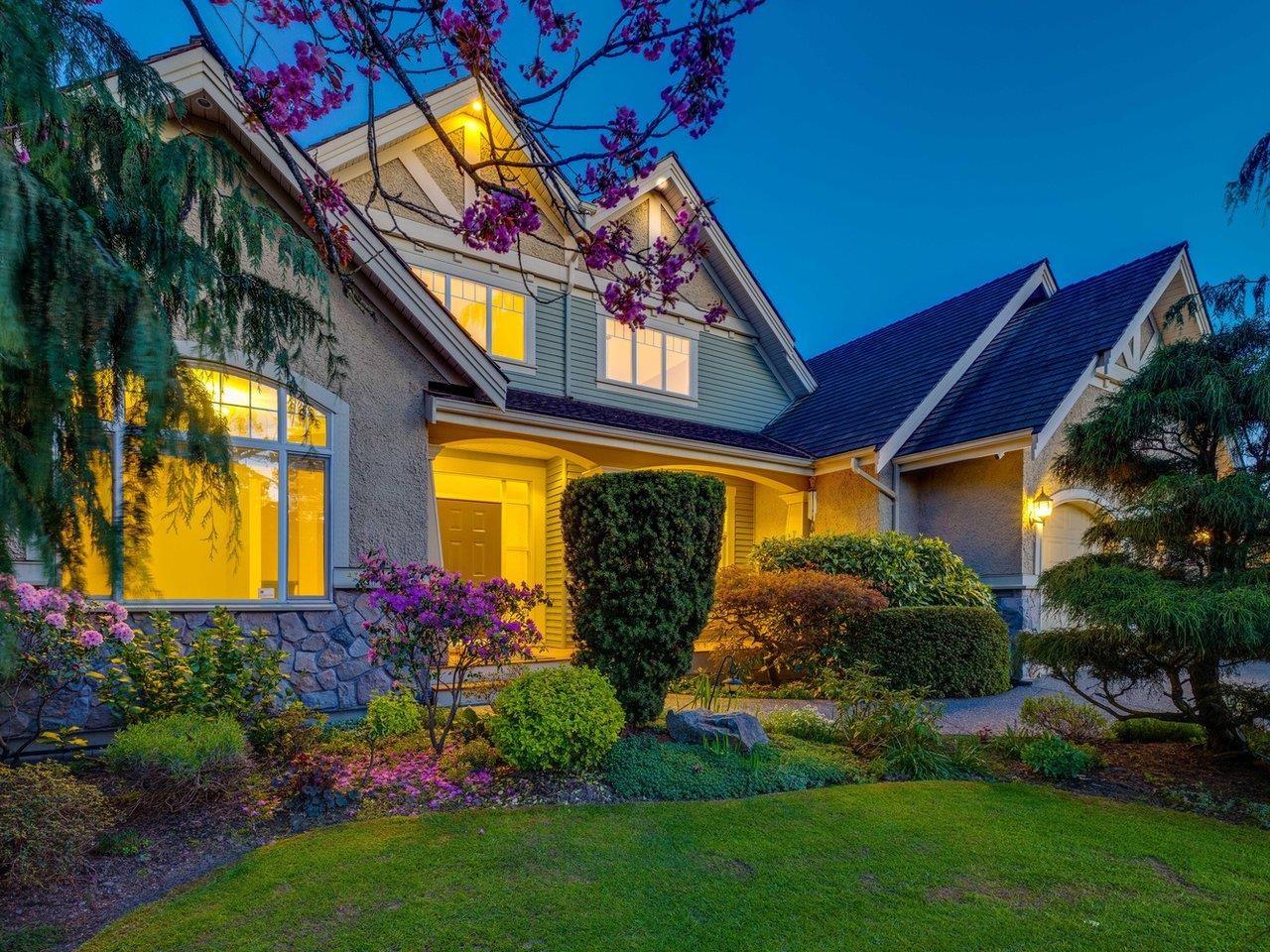 15736 38a Avenue, Surrey, British Columbia V3Z 0K8 - Photo 2 - R3123839