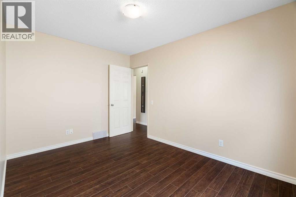 3032 32a Avenue SE, Calgary, Alberta  T2B 0J3 - Photo 17 - A2332512