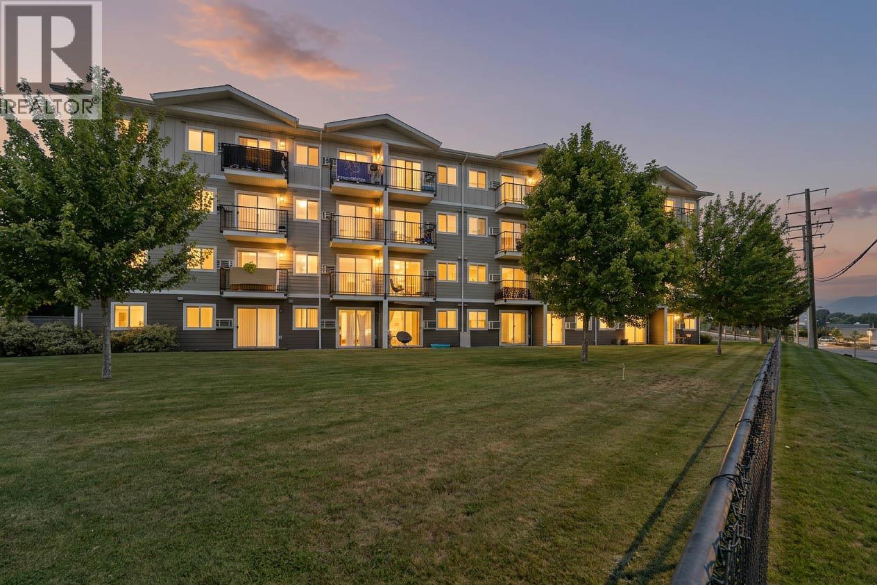375 Cherry Avenue Unit# 409, Kamloops, British Columbia  V2B 2R8 - Photo 2 - 10392106