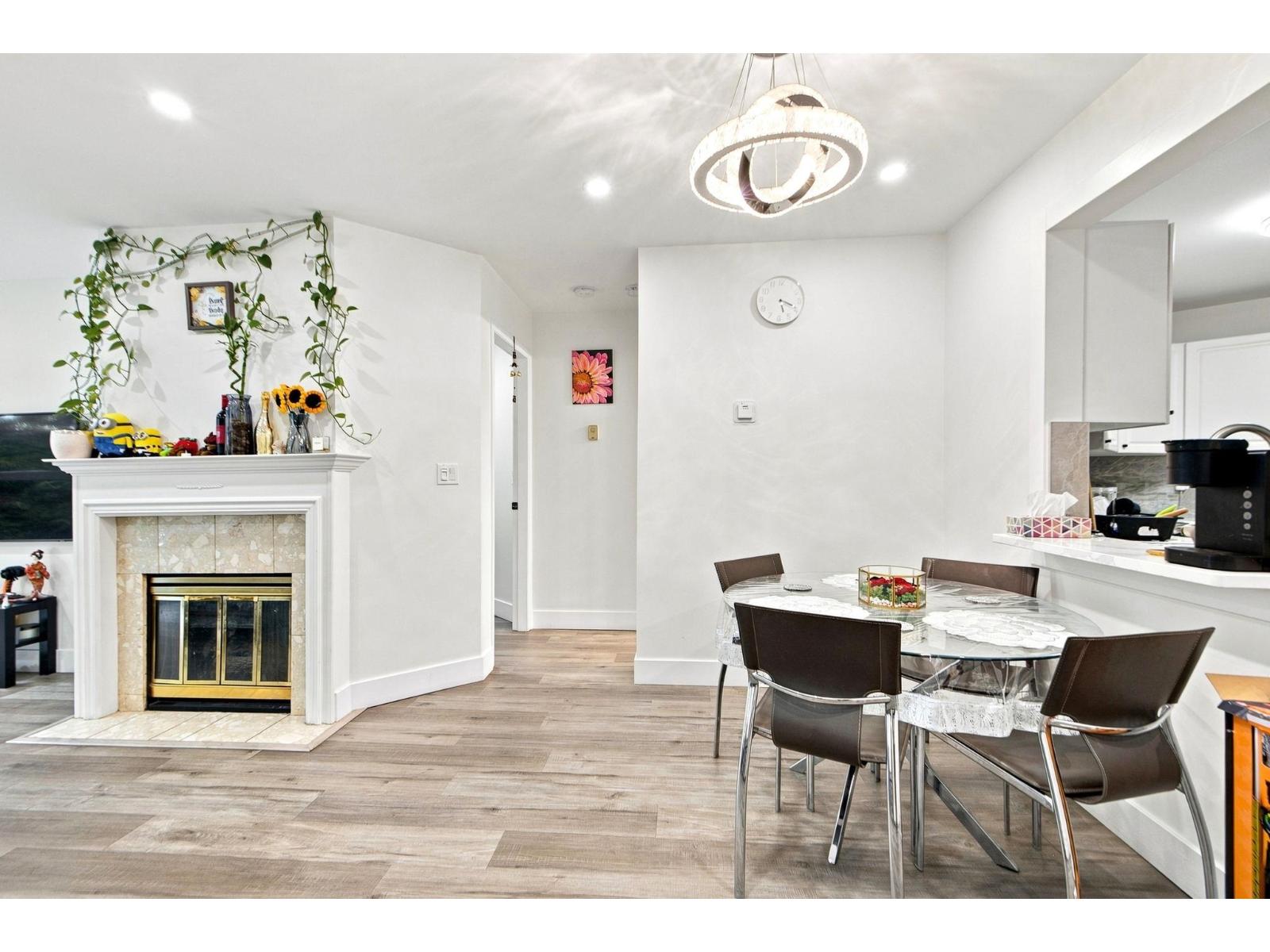 210 7171 121 Street, Surrey, British Columbia  V3W 1G9 - Photo 12 - R3150245