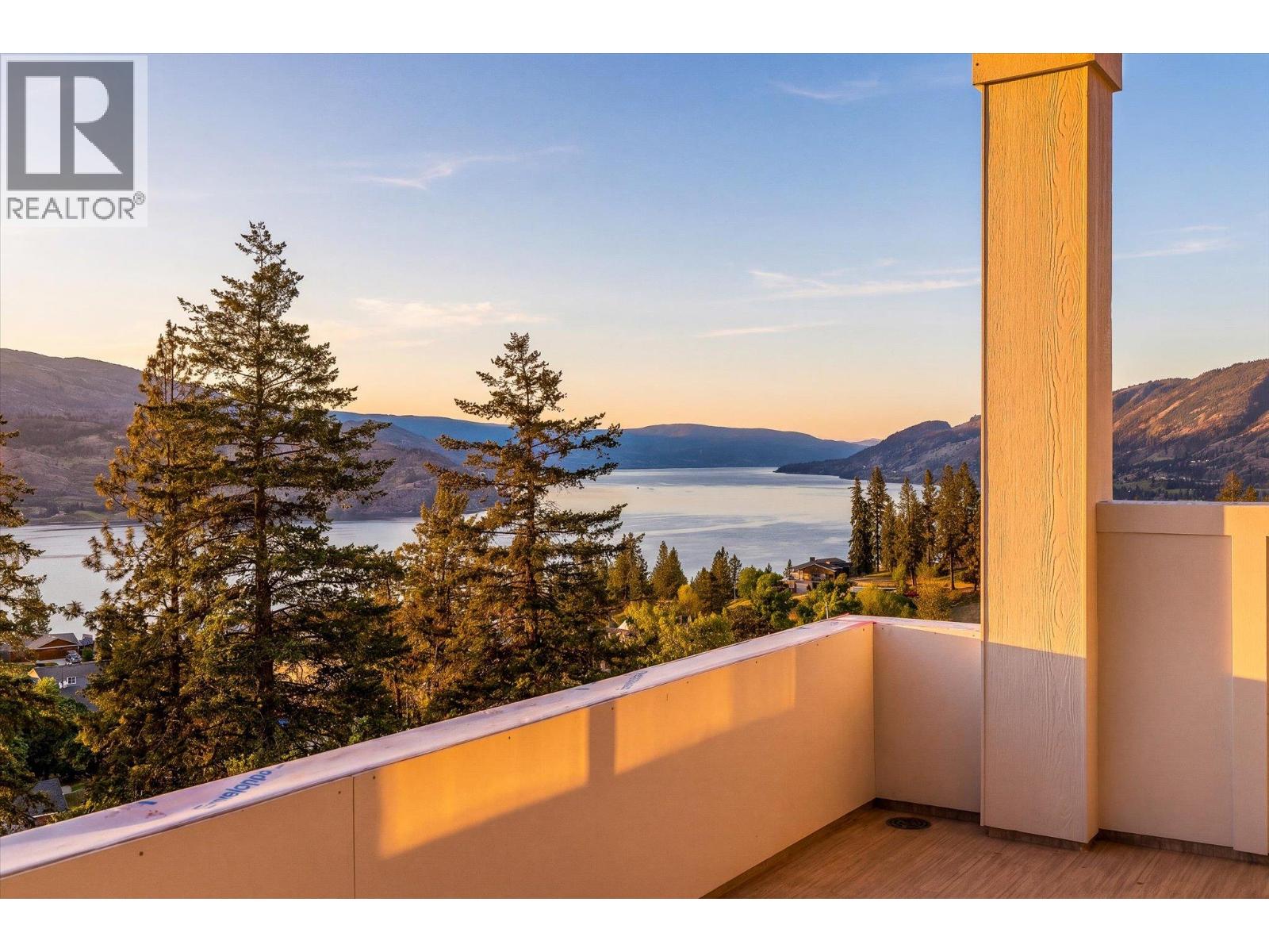 6179 Brigade Court, Peachland, British Columbia V0H 1X7 - Photo 10 - 10394522