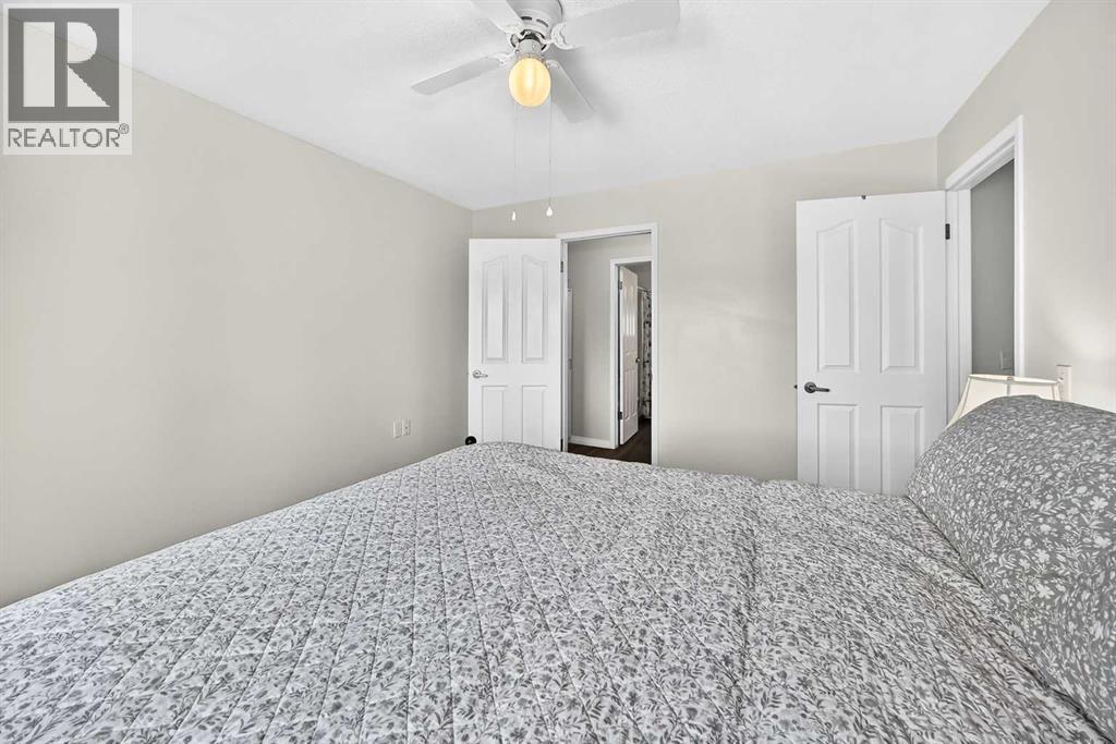307, 309 Woodside Drive Nw, Airdrie, Alberta  T4B 2E7 - Photo 24 - A2330737