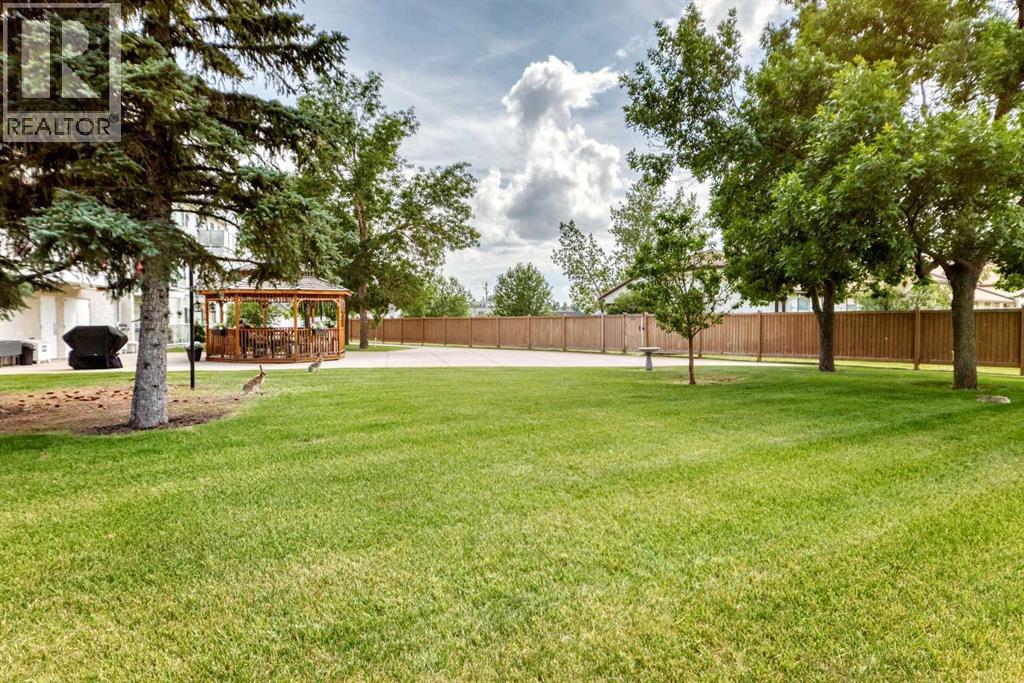 307, 309 Woodside Drive Nw, Airdrie, Alberta  T4B 2E7 - Photo 39 - A2330737