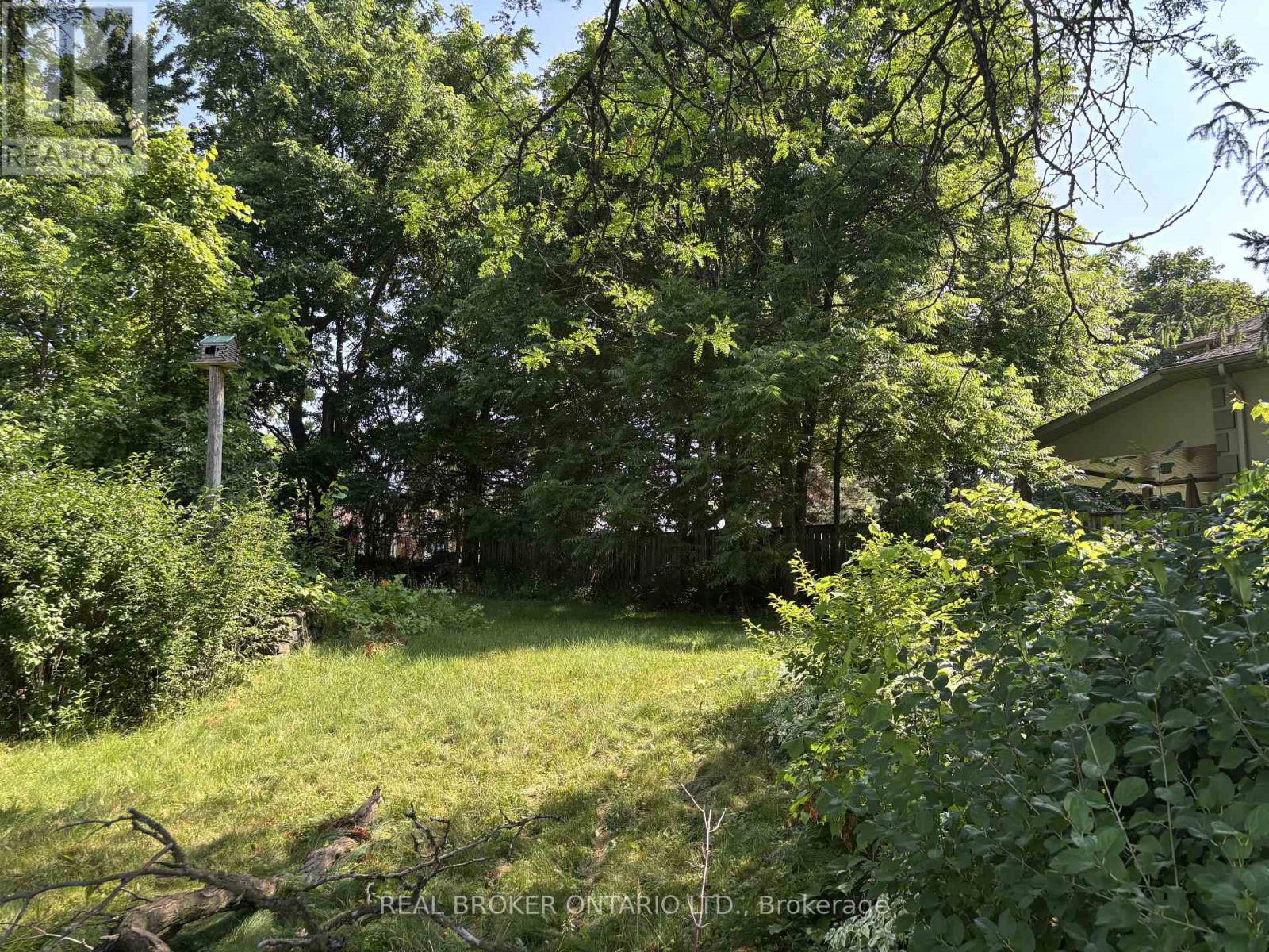 6 Sherwood Drive, Guelph, Ontario  N1E 1R6 - Photo 4 - X13505502