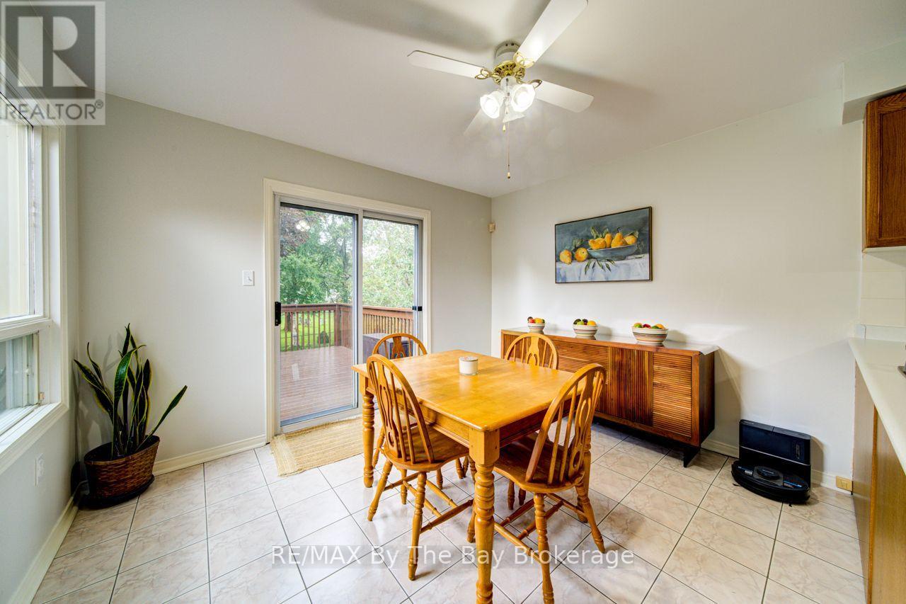 52 Caribou Trail, Wasaga Beach, Ontario  L9Z 1H4 - Photo 7 - S13614694
