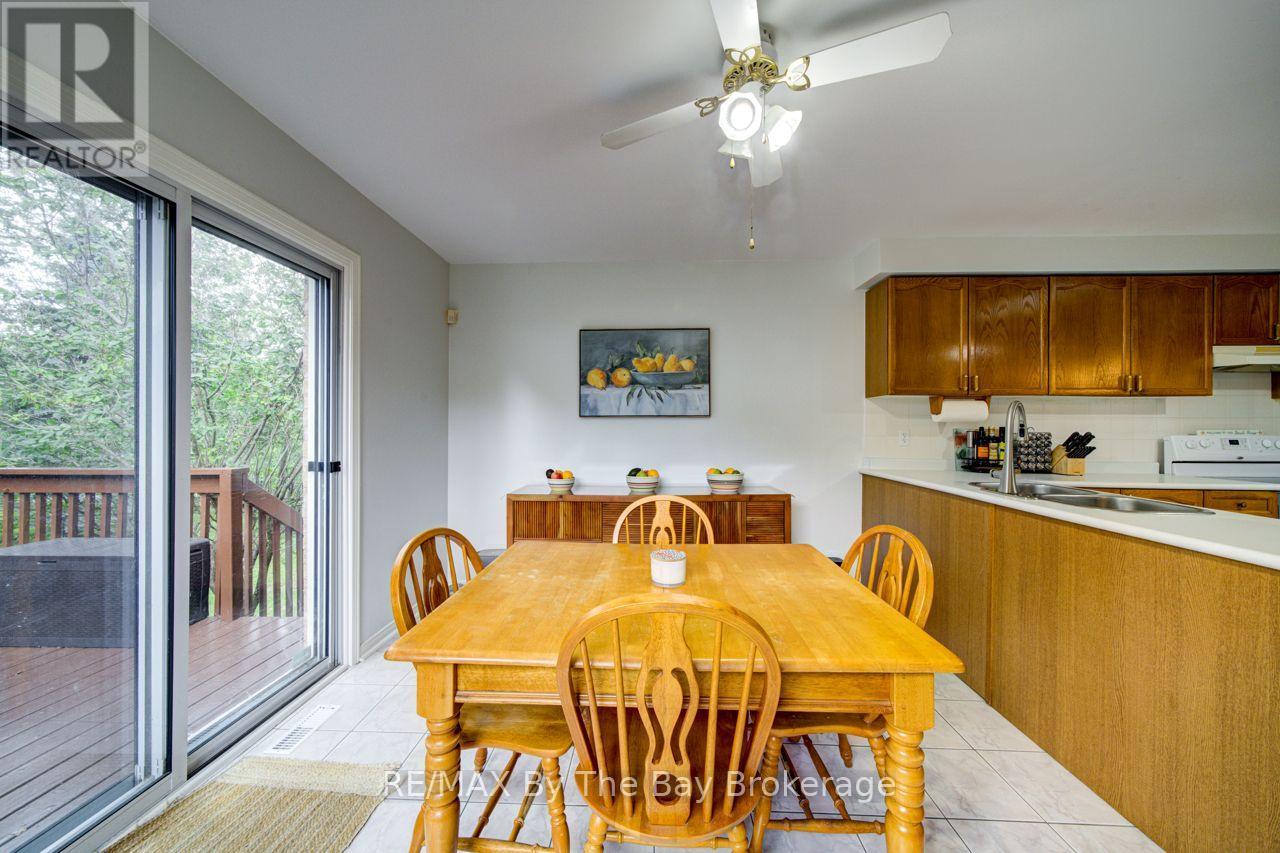 52 Caribou Trail, Wasaga Beach, Ontario  L9Z 1H4 - Photo 8 - S13614694