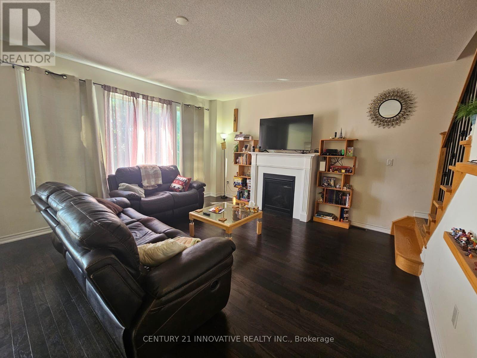 219 Northglen Boulevard, Clarington, Ontario  L1C 0T9 - Photo 10 - E13614686