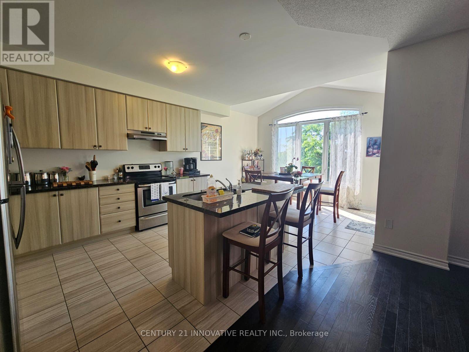 219 Northglen Boulevard, Clarington, Ontario  L1C 0T9 - Photo 2 - E13614686
