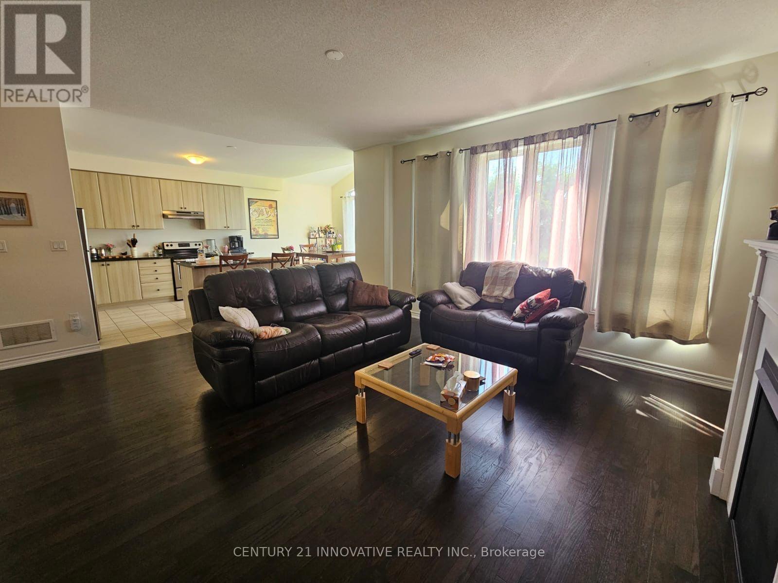 219 Northglen Boulevard, Clarington, Ontario  L1C 0T9 - Photo 3 - E13614686