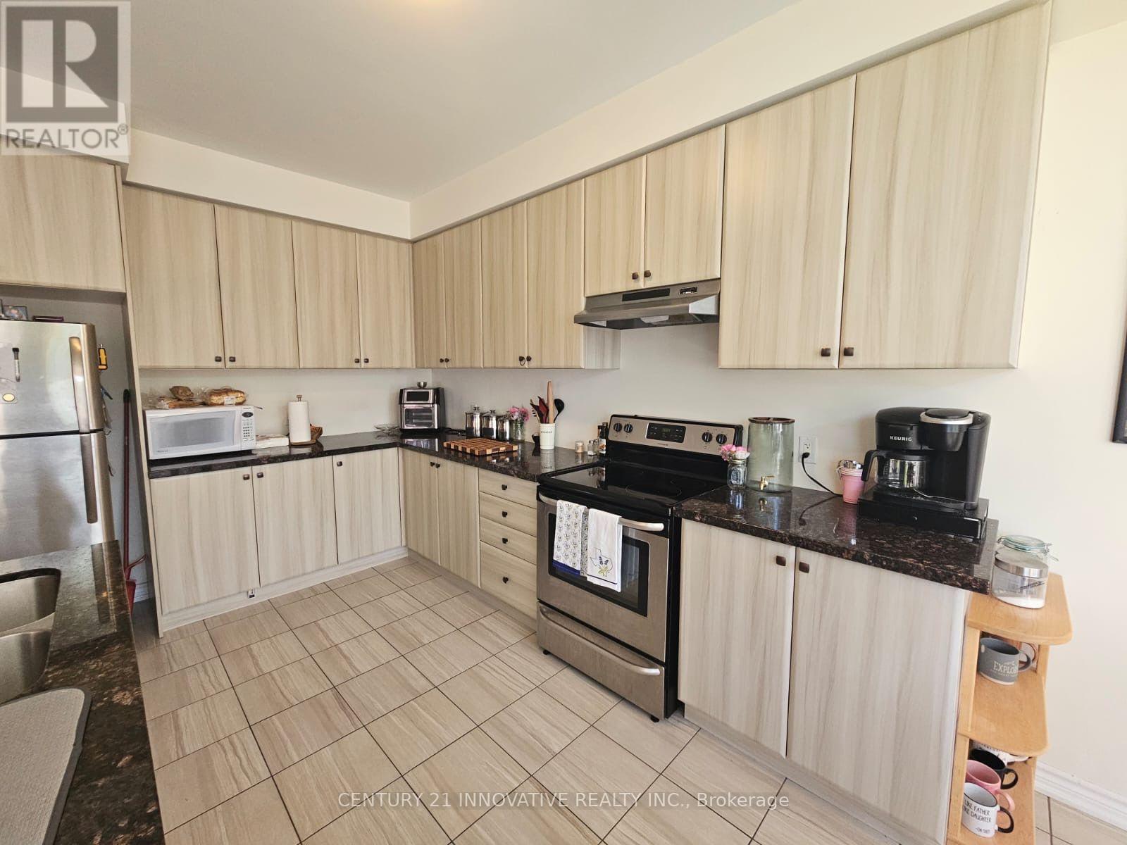 219 Northglen Boulevard, Clarington, Ontario  L1C 0T9 - Photo 6 - E13614686