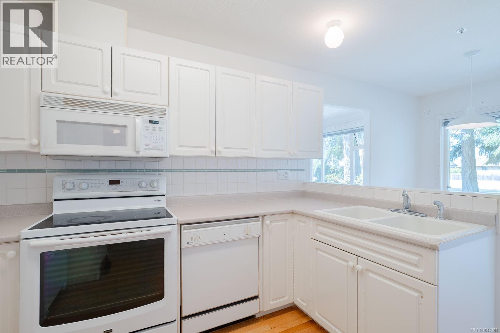 5328 Arbour Lane, Nanaimo, British Columbia  V9T 6E5 - Photo 14 - 1044383