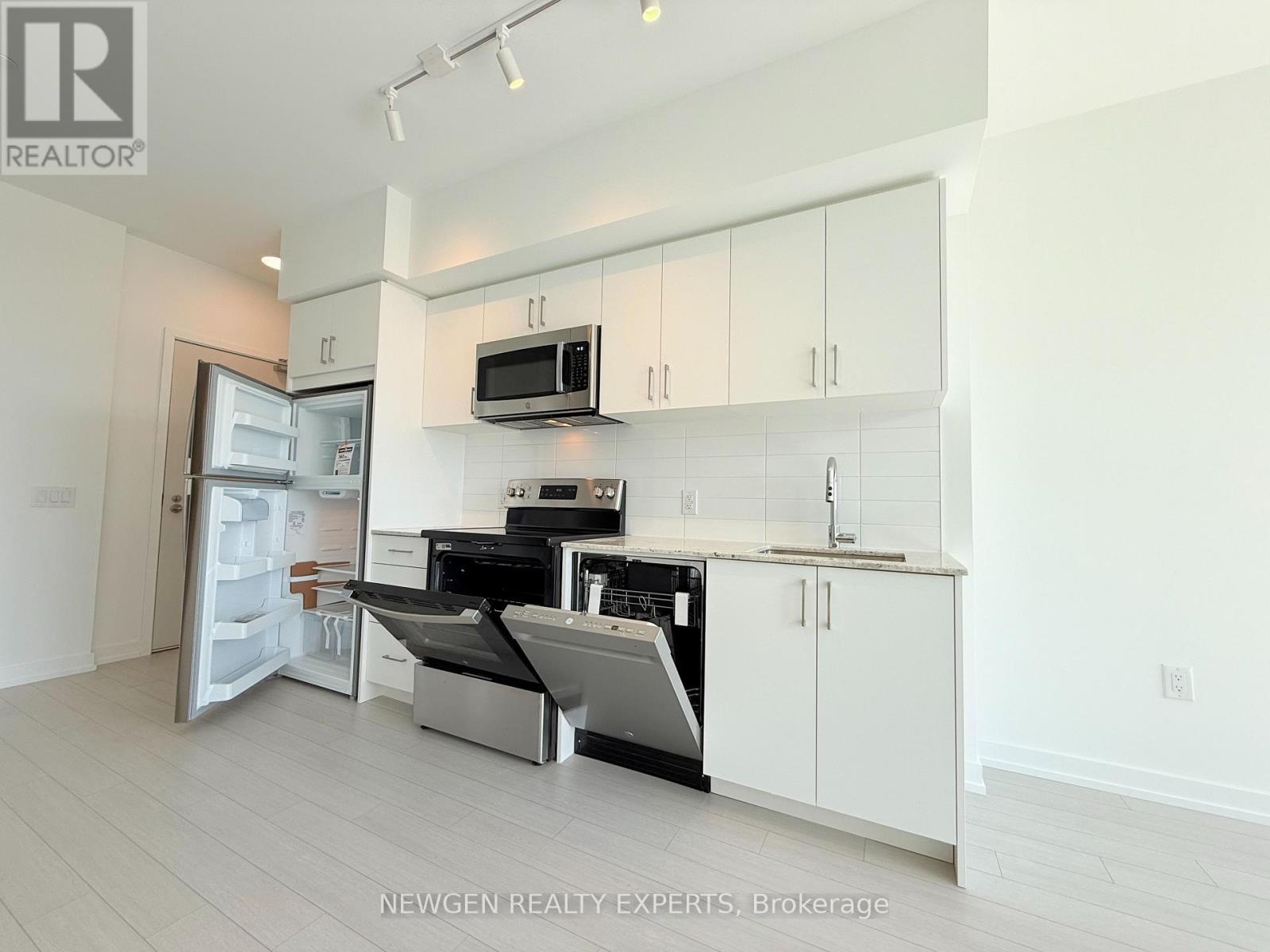 707 - 4010 Eglinton Avenue W, Toronto, Ontario  M9A 0G5 - Photo 6 - W13614662
