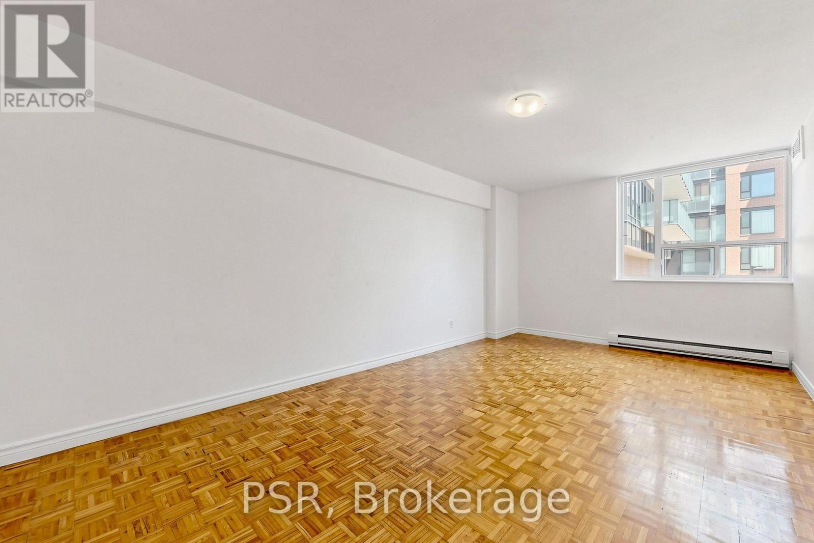 210 - 240 Markland Drive, Toronto, Ontario  M9C 1R3 - Photo 10 - W13614682