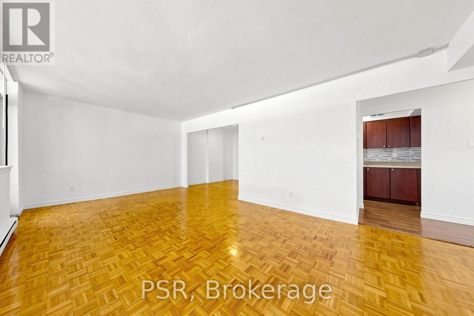 210 - 240 Markland Drive, Toronto, Ontario  M9C 1R3 - Photo 4 - W13614682