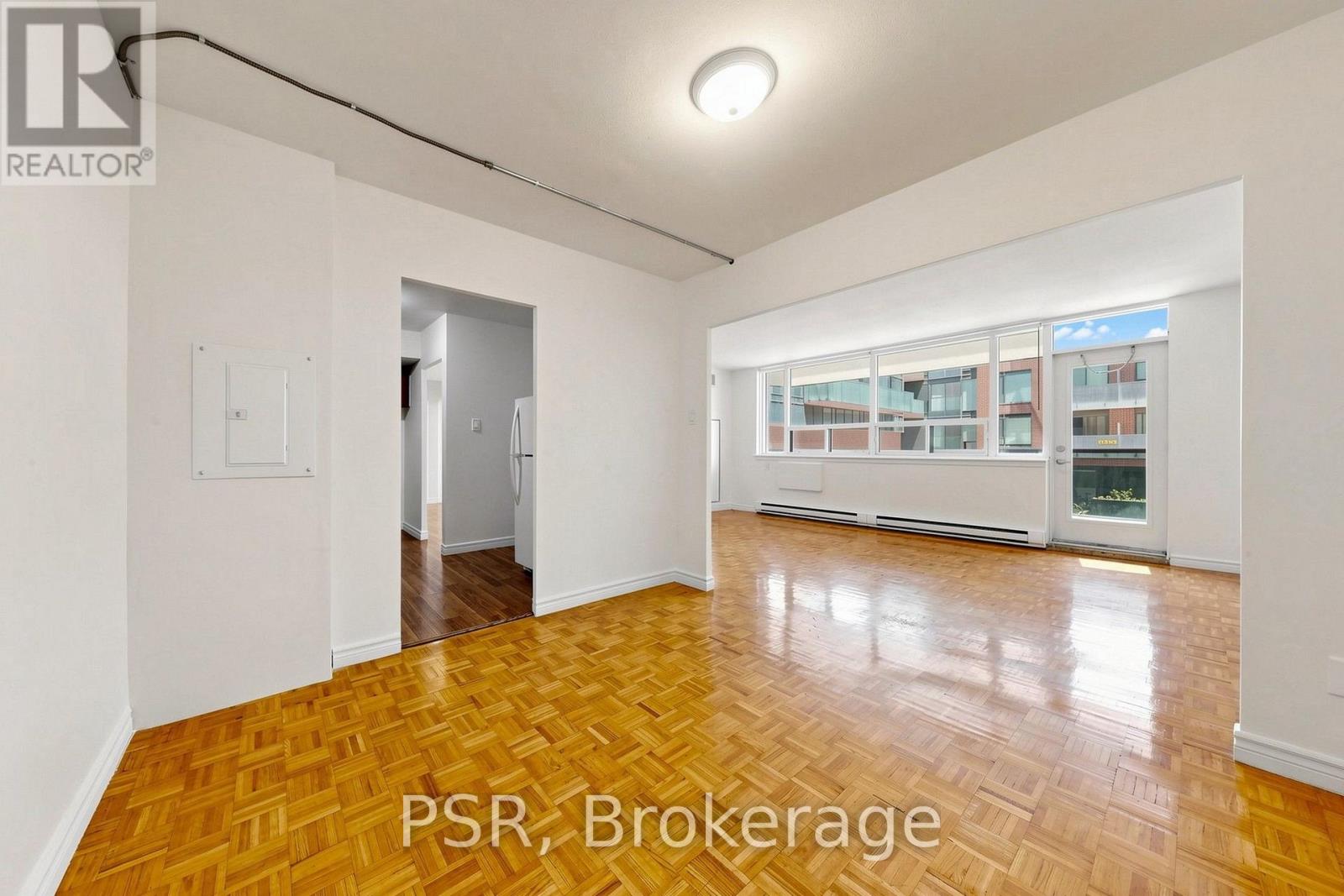 210 - 240 Markland Drive, Toronto, Ontario  M9C 1R3 - Photo 6 - W13614682