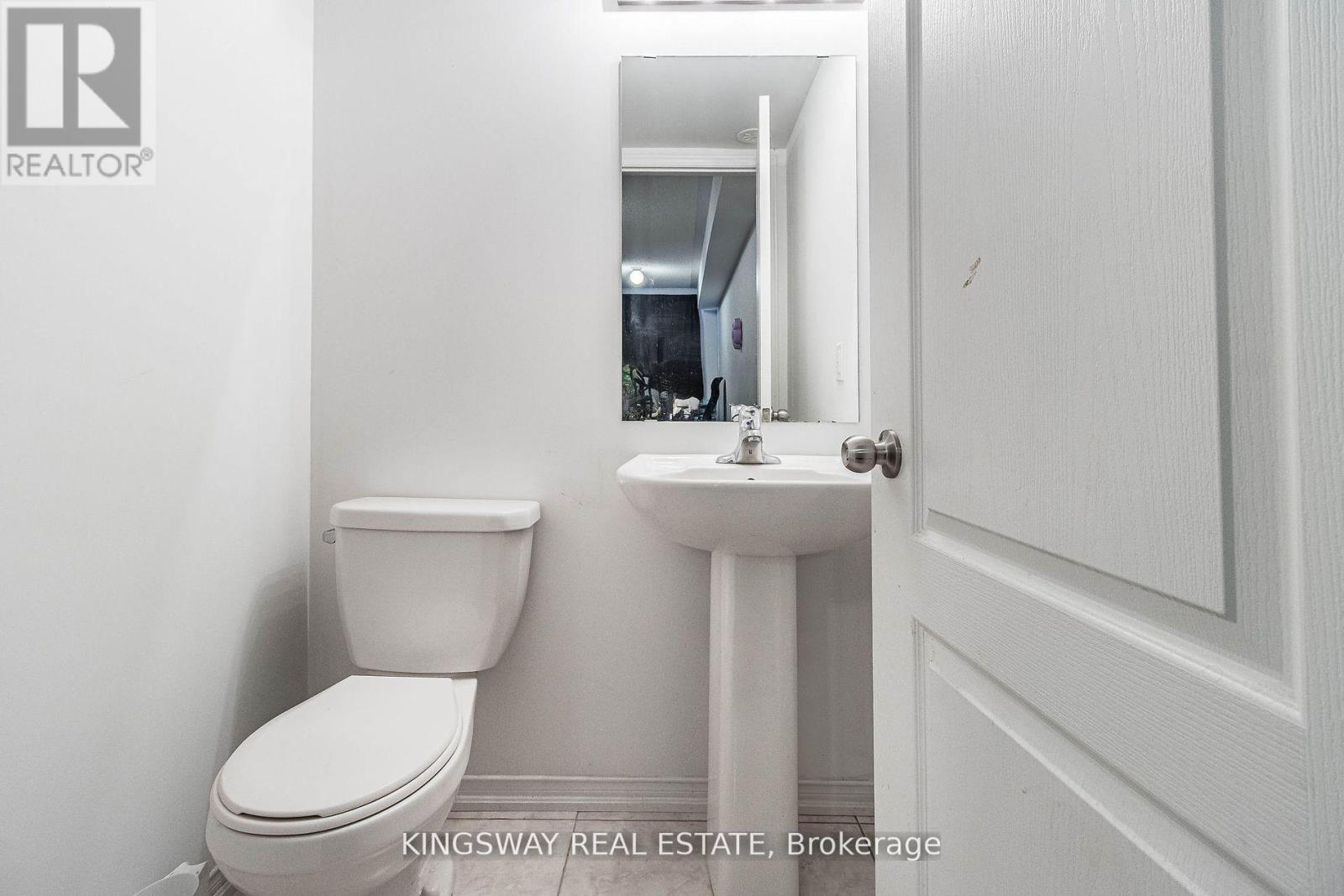 32 - 2480 Post Road, Oakville, Ontario  L6H 0G6 - Photo 13 - W13614732