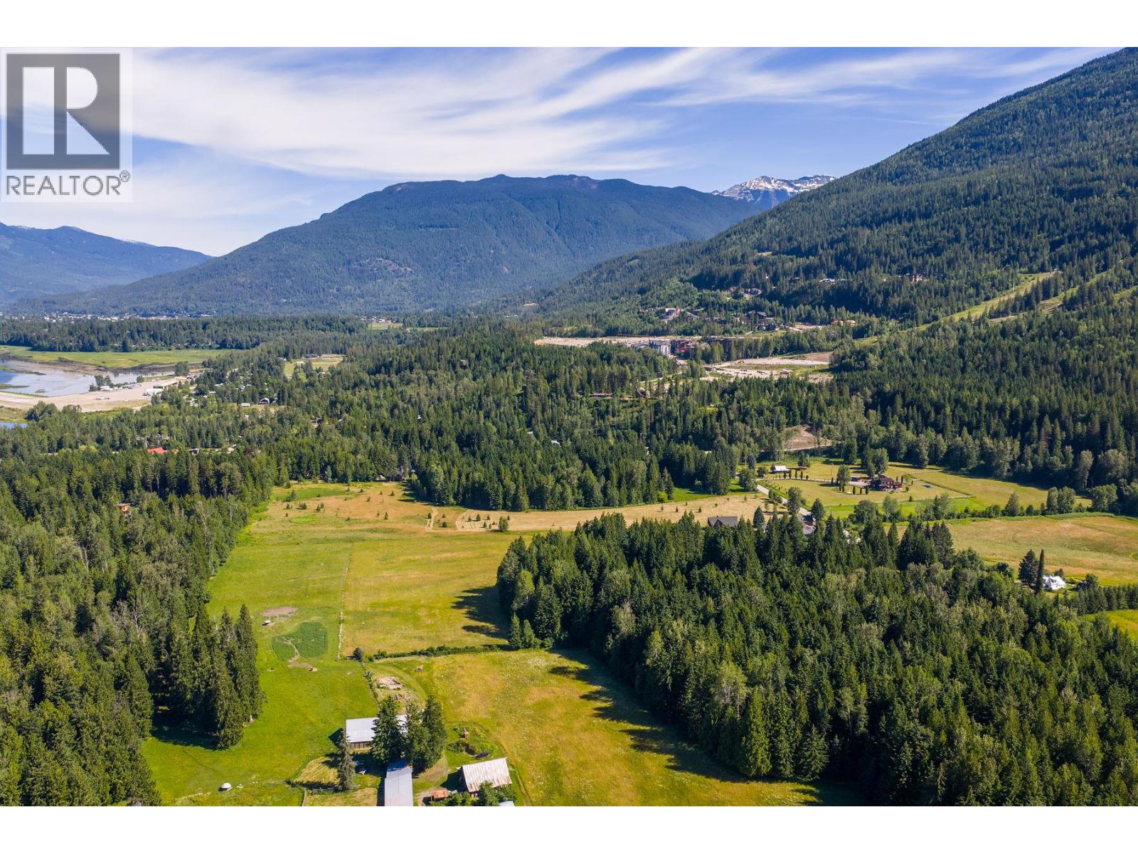 3309 Catherwood Road, Revelstoke, British Columbia V0E 2S1 - Photo 30 - 10394067