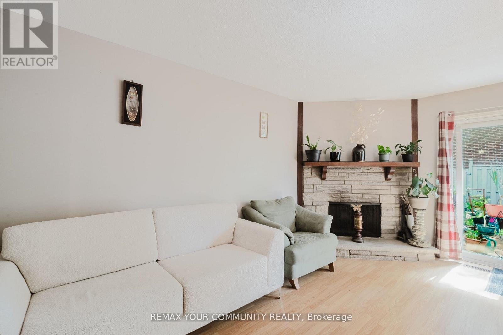 27 Dunkeld Way, Markham, Ontario  L3T 4Y8 - Photo 7 - N13587920