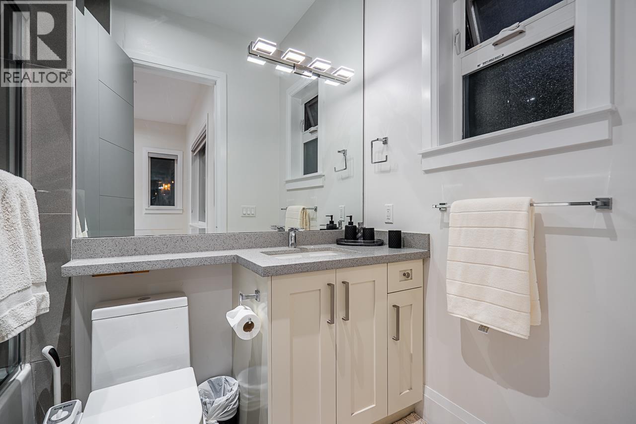 5876 Buckingham Avenue, Burnaby, British Columbia  V5E 2A3 - Photo 22 - R3150726