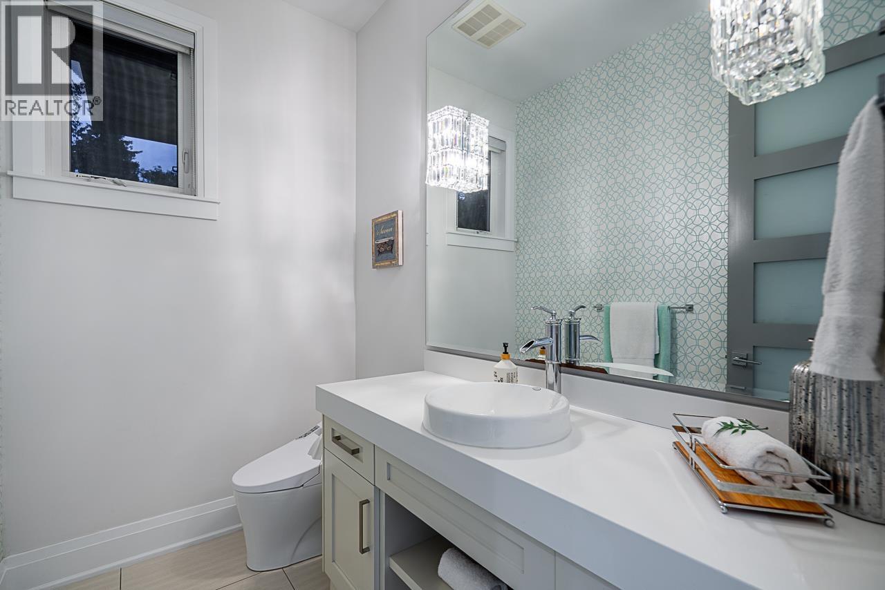 5876 Buckingham Avenue, Burnaby, British Columbia  V5E 2A3 - Photo 24 - R3150726