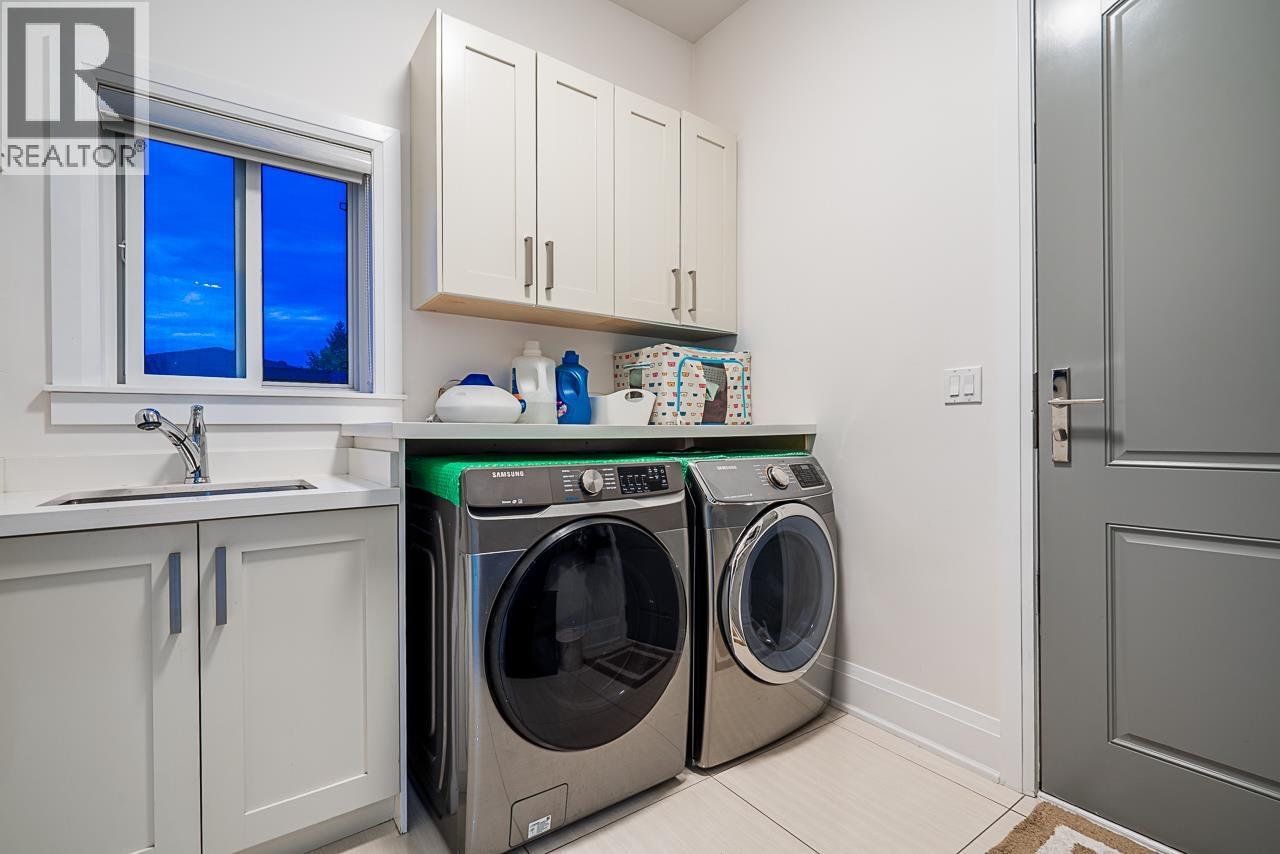 5876 Buckingham Avenue, Burnaby, British Columbia  V5E 2A3 - Photo 25 - R3150726