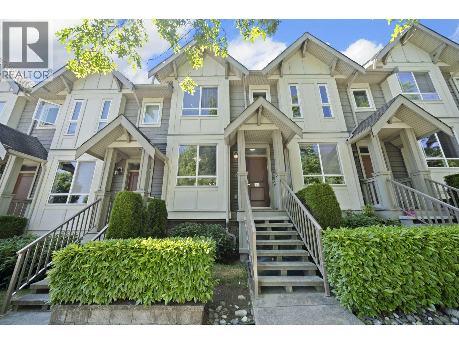 3 3395 GALLOWAY AVENUE, Coquitlam, British Columbia
