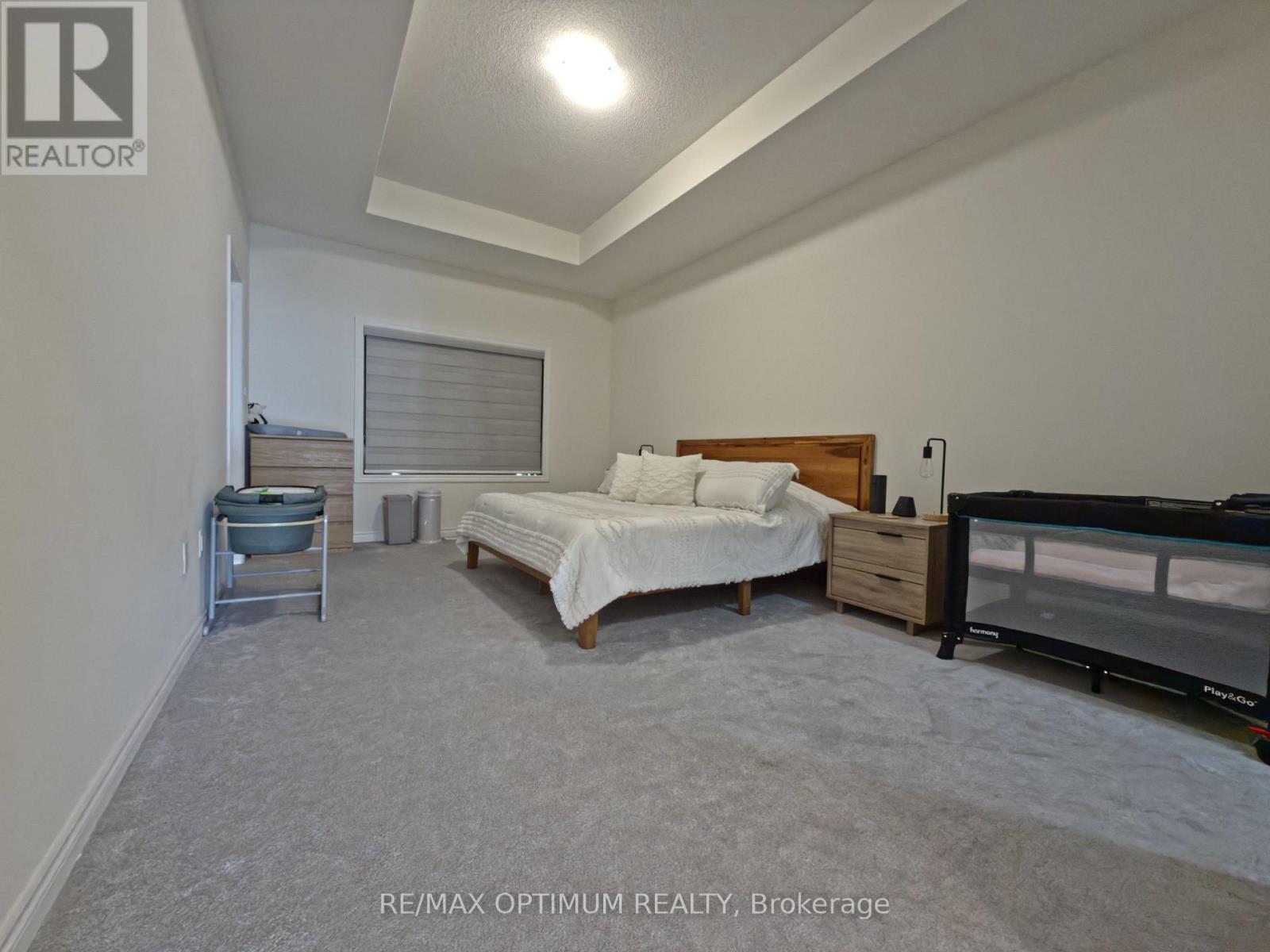 3 Armilia Place, Whitby, Ontario  L1P 0N9 - Photo 17 - E13601586