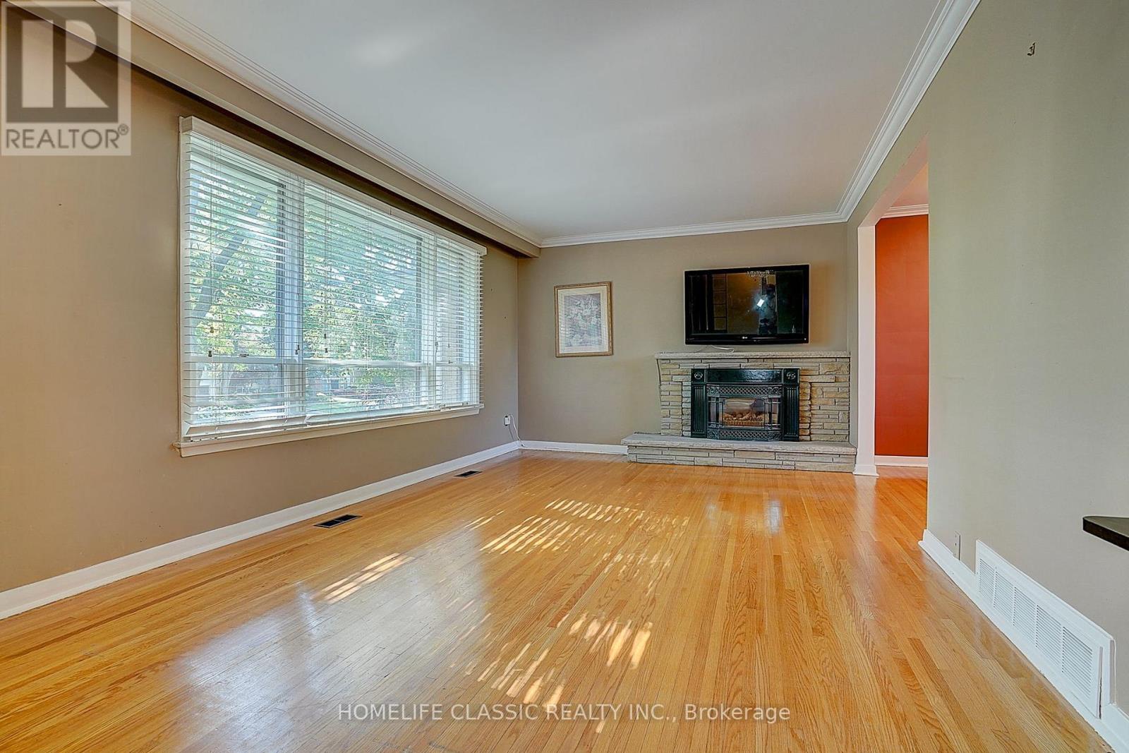 267 Iredale Road, Richmond Hill, Ontario  L4C 4R5 - Photo 5 - N13614568