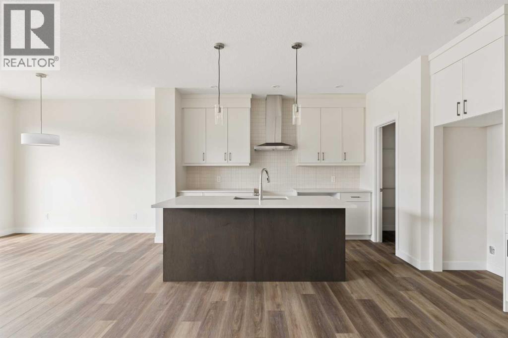 120 Creekstone Circle SW, Calgary, Alberta  T2X 5M6 - Photo 4 - A2309344
