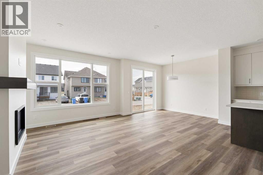 120 Creekstone Circle SW, Calgary, Alberta  T2X 5M6 - Photo 11 - A2309344