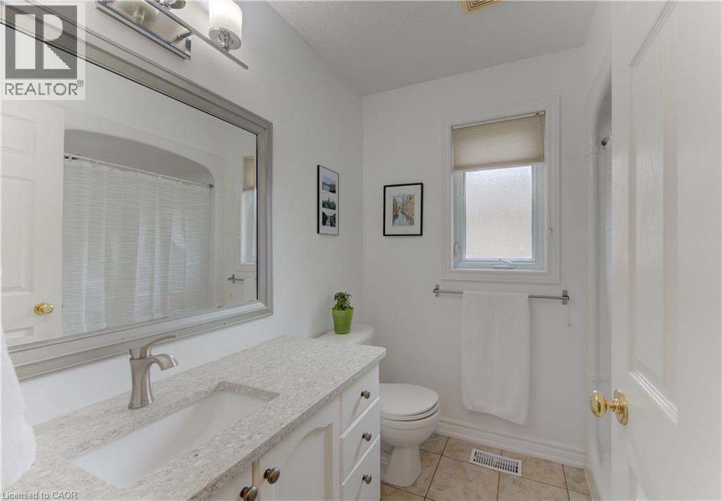 249 Dearborn Boulevard, Waterloo, Ontario  N2J 4Y5 - Photo 23 - 40849520