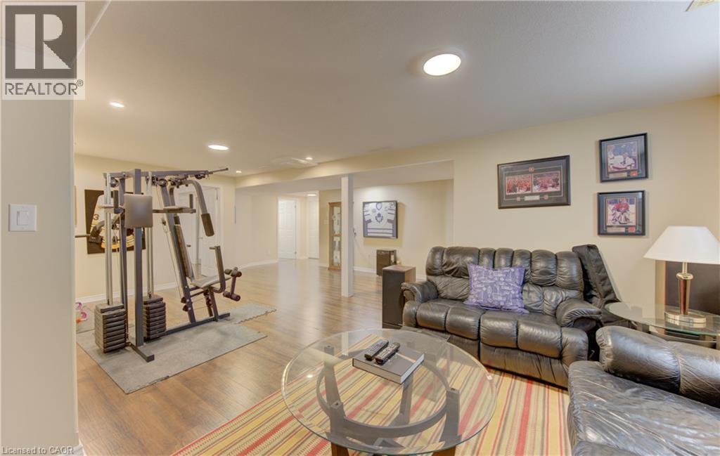 249 Dearborn Boulevard, Waterloo, Ontario  N2J 4Y5 - Photo 27 - 40849520
