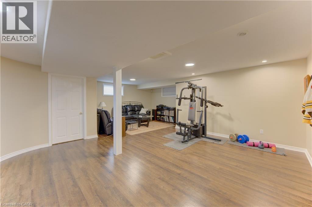 249 Dearborn Boulevard, Waterloo, Ontario  N2J 4Y5 - Photo 25 - 40849520