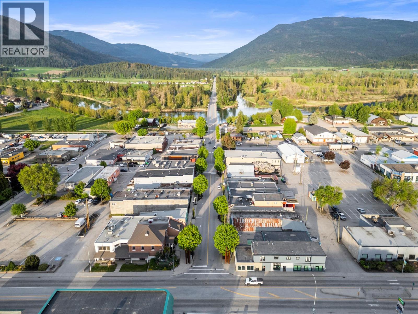 608 Cliff Avenue, Enderby, British Columbia  V0E 1V0 - Photo 51 - 10391381